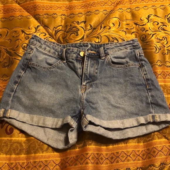 H&M Pants - Denim shorts from H & M H&M Pants - Denim shorts from H & M